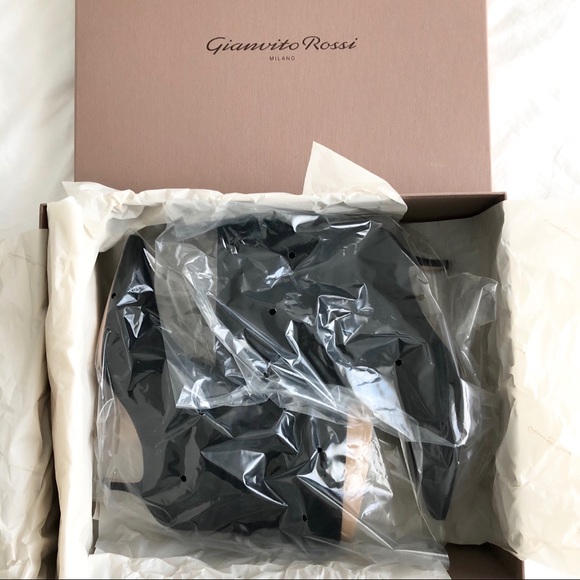 Gianvito Rossi Suede Ankle Boots 35.5 - Picture 3 of 4